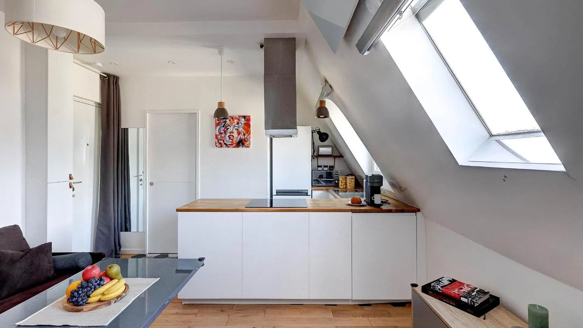 Champs-Elysees - 1Br - Cityapartmentstay Parijs Appartement