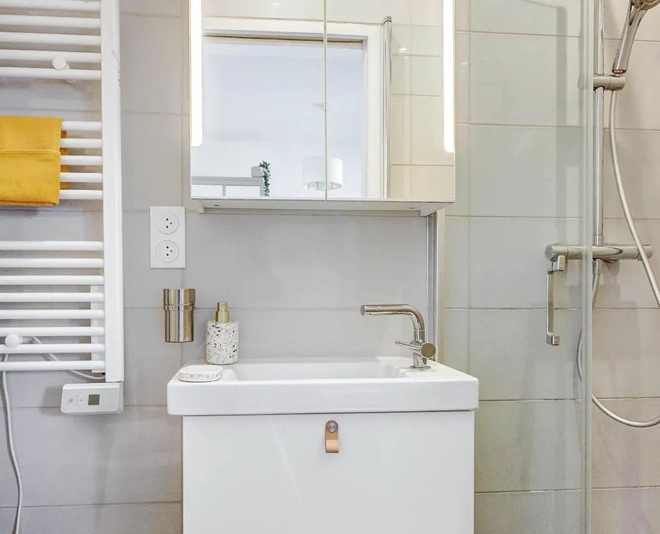 Daire Champs-Elysees - 1Br - Cityapartmentstay Paris