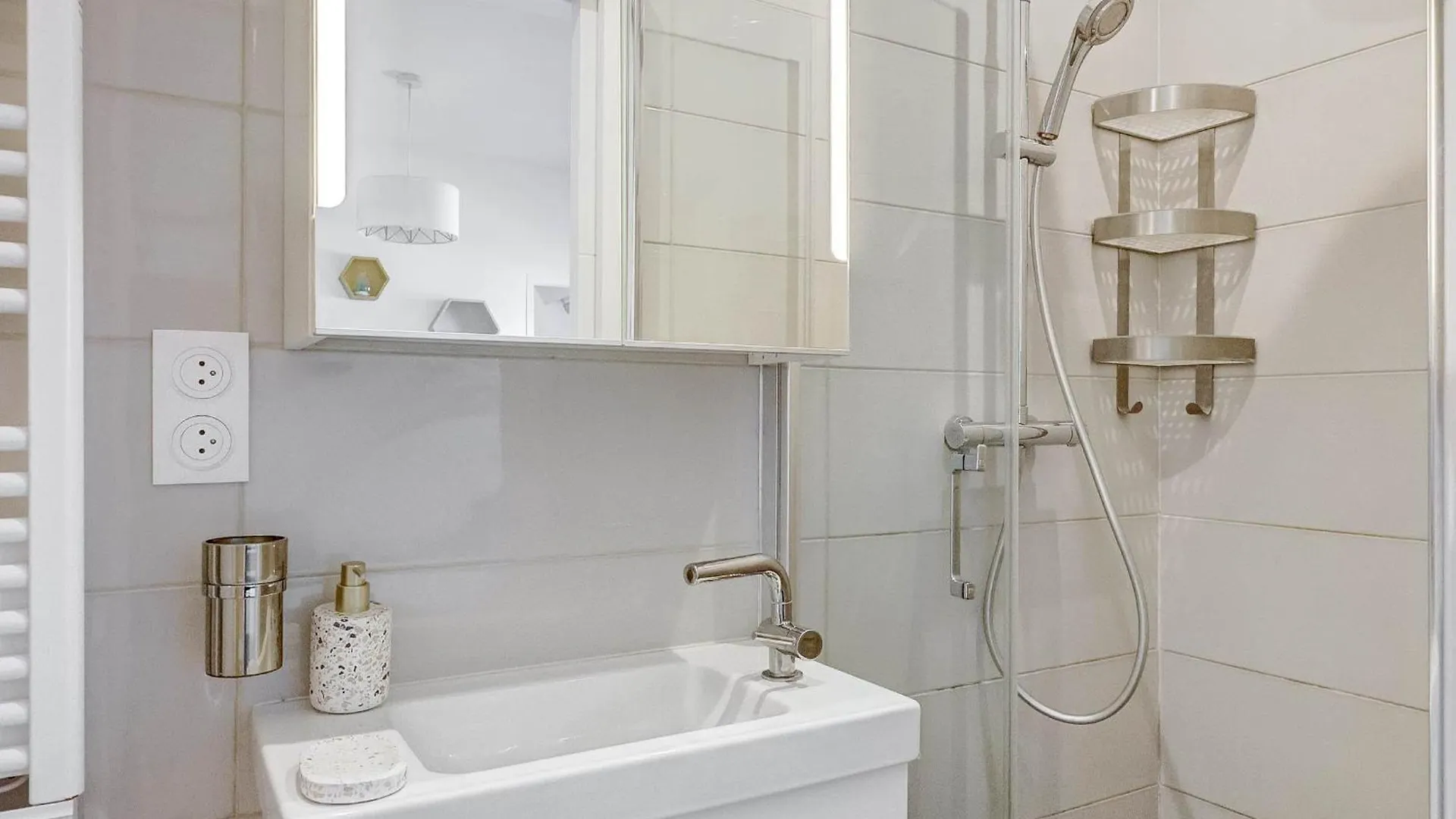 Champs-Elysees - 1Br - Cityapartmentstay Paris